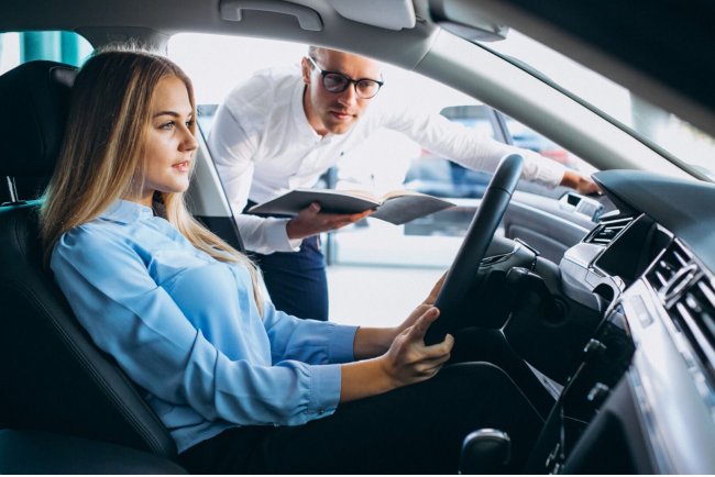 Top 10 Auto Insurance Providers in Los Angeles